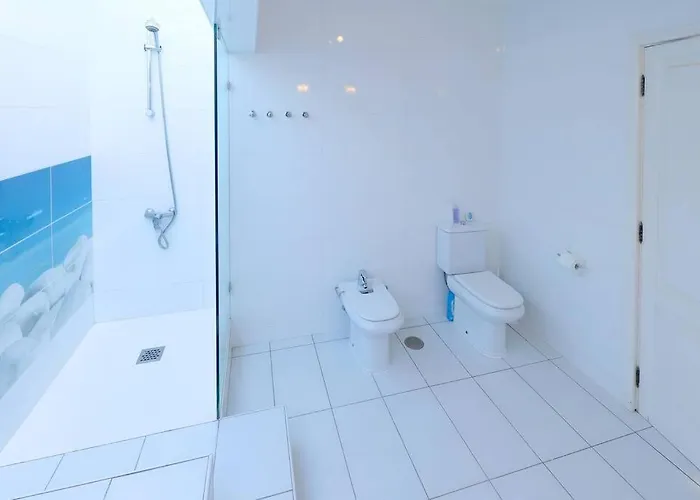 Jazmin, 3 Bed In Mojones בית נופש